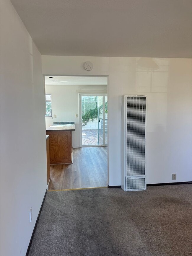 Foto del edificio - 754 McLeod St