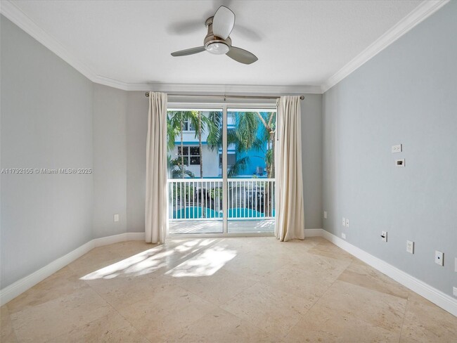 Foto del edificio - 9172 Collins Ave