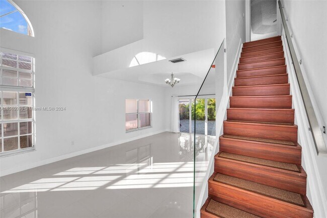 Building Photo - 11247 NW 58th Terrace