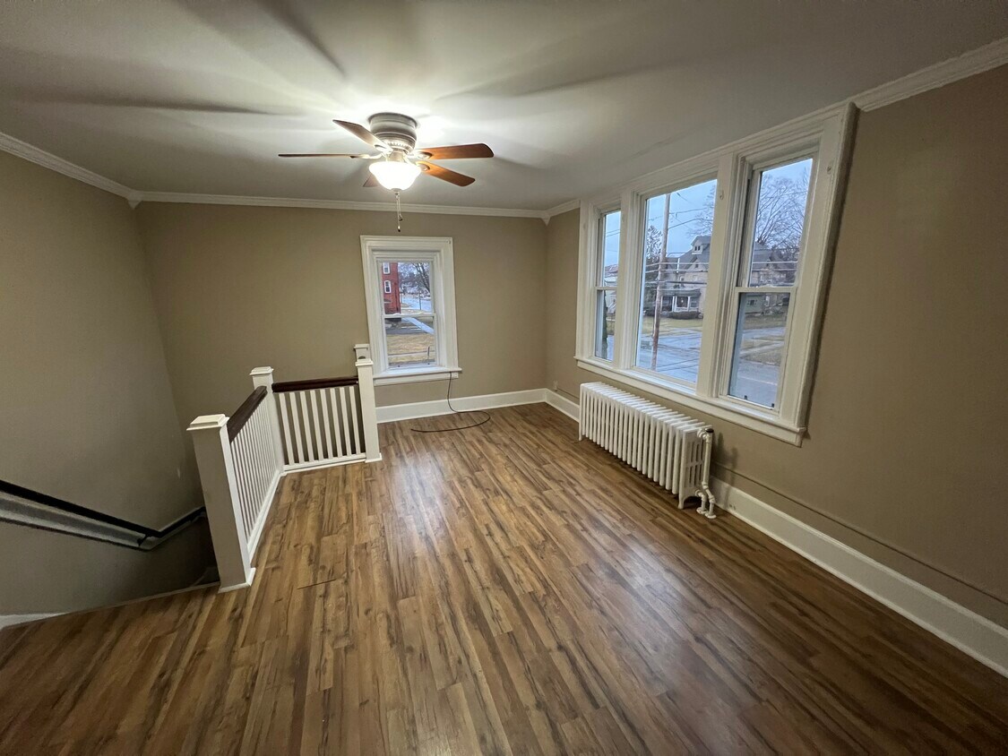 151 Main St Unit 4, Whitesboro, NY 13492 Apartments in Whitesboro, NY