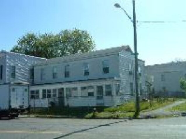 Building Photo - 250 3rd Ave