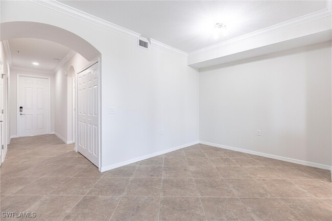 Foto del edificio - 9830 Giaveno Cir