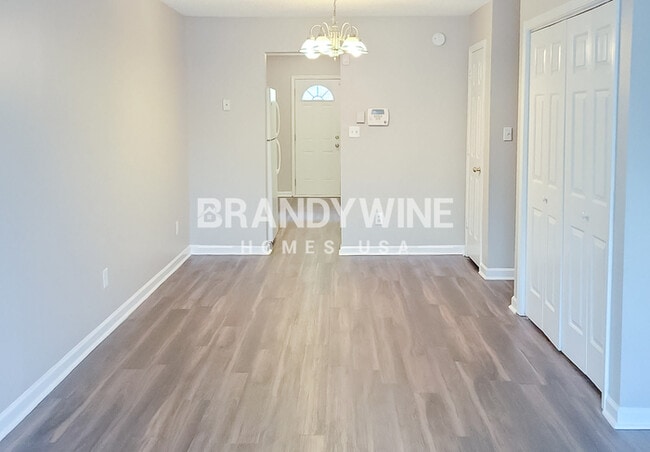 Building Photo - 7250 Oakley Ct