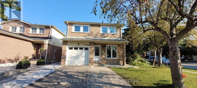 Building Photo - 7096 Cordingley Crescent