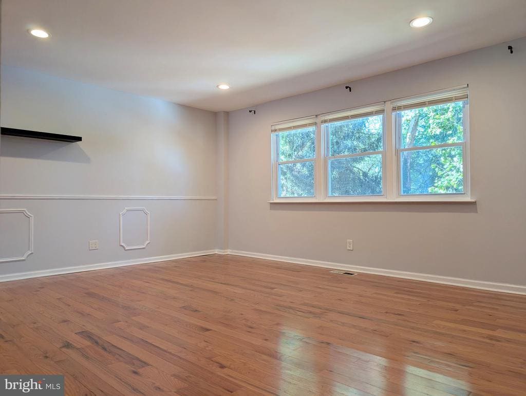 Foto principal - 3525 Nottingham Ln