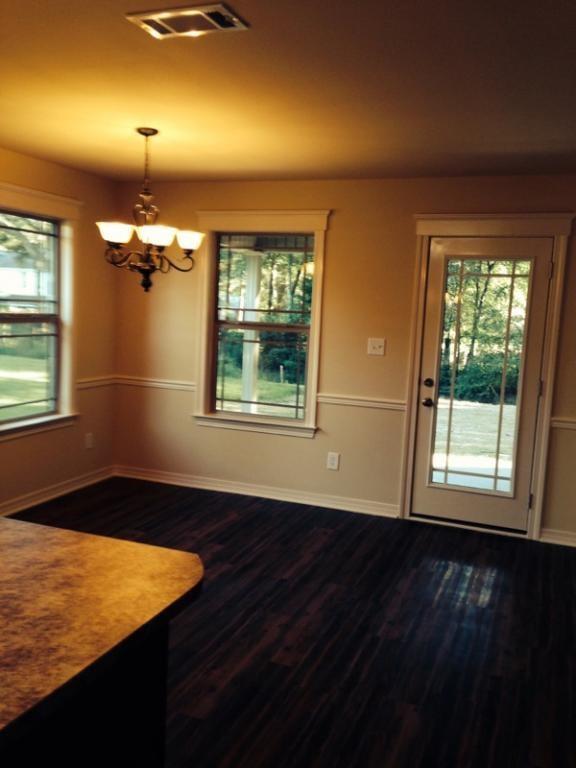 Foto del edificio - 6931 Charmingdale Dr S