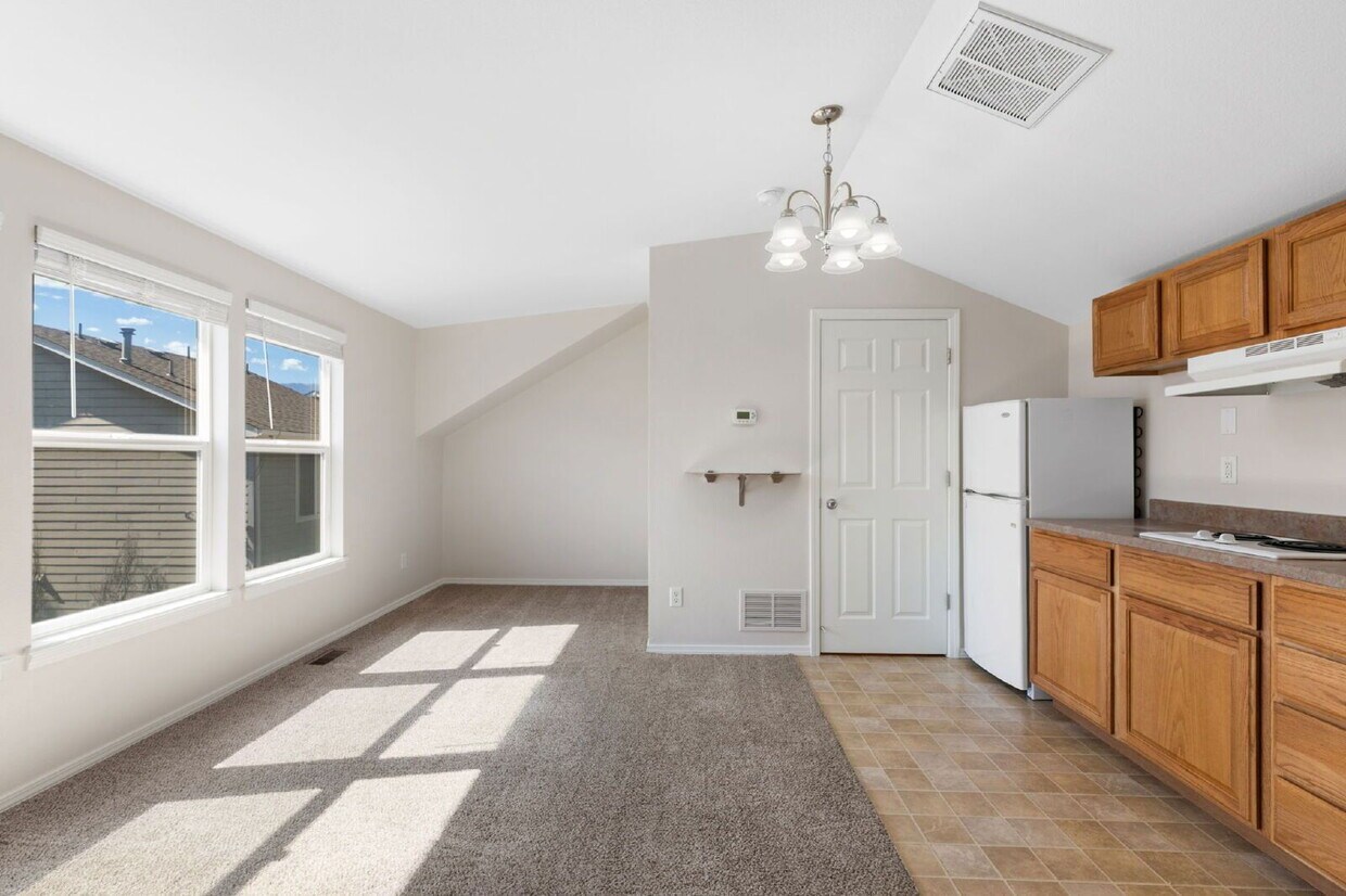 Foto principal - 2284 St Paul Dr