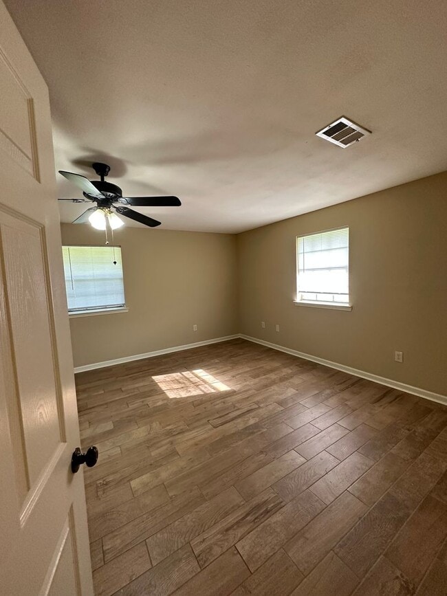 Building Photo - 8801 Forrest Delatte Rd