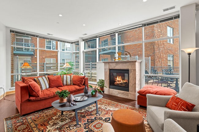 Foto del edificio - 1111 N Marshall St
