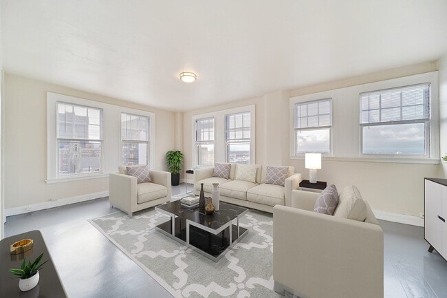 Foto del edificio - The Gaylord Apartments