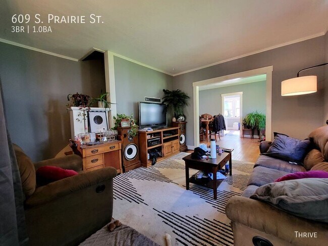 Foto del edificio - 609 S Prairie St