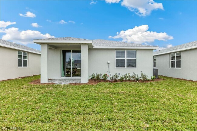 Building Photo - 44242 Frontier Dr