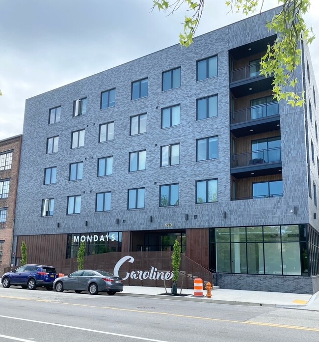 Foto del edificio - The Caroline AHR LLC