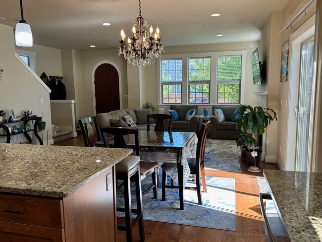 Foto del edificio - Beautiful 2 story Home in Wilsonville