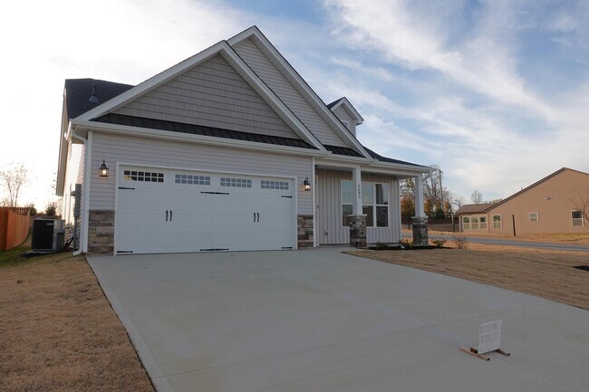Building Photo - 2602 Karkinnen Wy