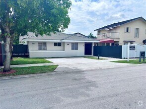 Building Photo - 14910 SW 92nd Terrace