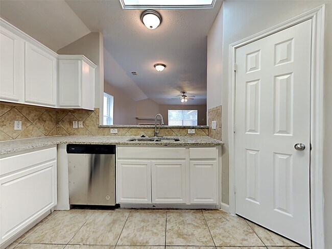 Foto del edificio - 9010 York Hollow Ln