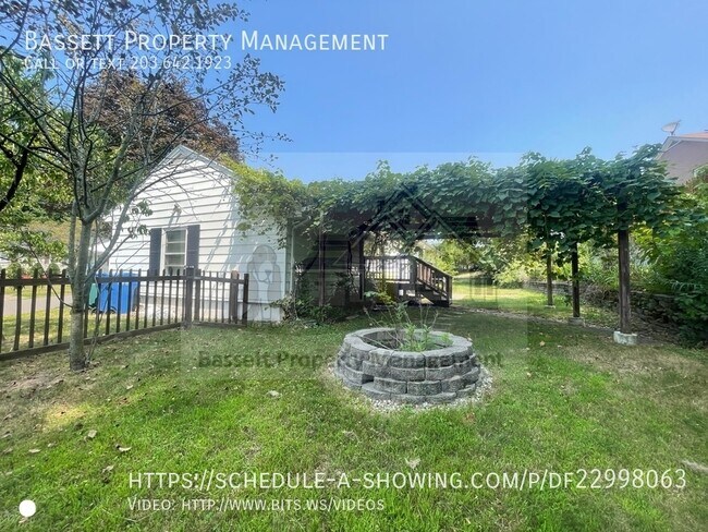 Foto del edificio - 225 Blue Hills Ave