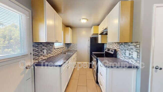 Foto del edificio - 2429-2429 Humboldt Ave