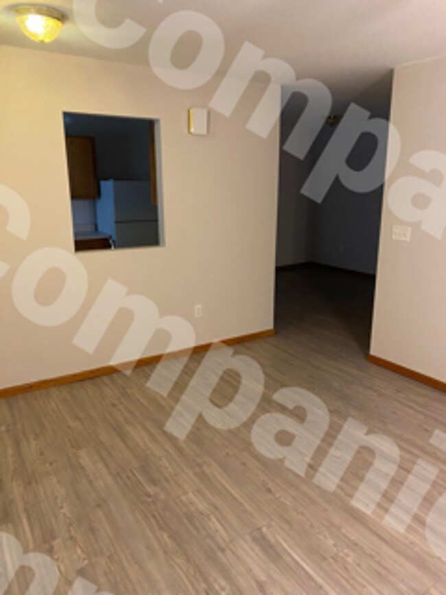 Foto del edificio - Available Now!