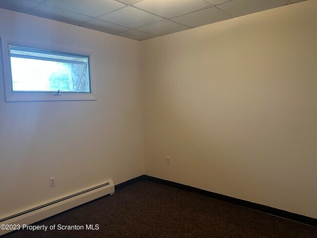 Foto del edificio - 913 S Webster Ave