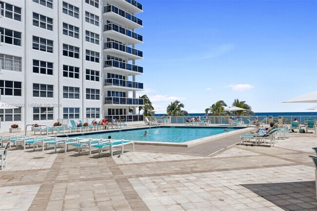 Foto del edificio - 3500 Galt Ocean Dr
