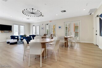 Building Photo - 401 Bayfront Pl