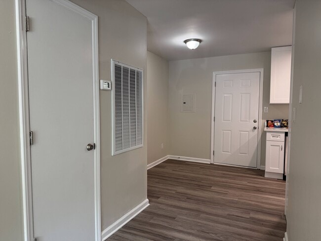 Foto del edificio - Gastonia Groves Apartments