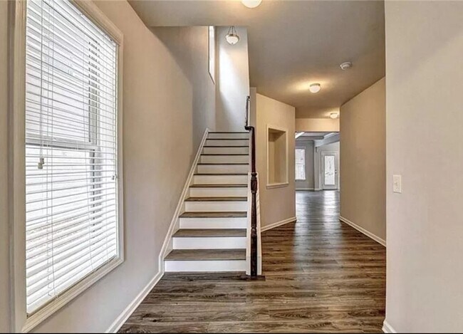 Building Photo - Beautiful home in Buford!
