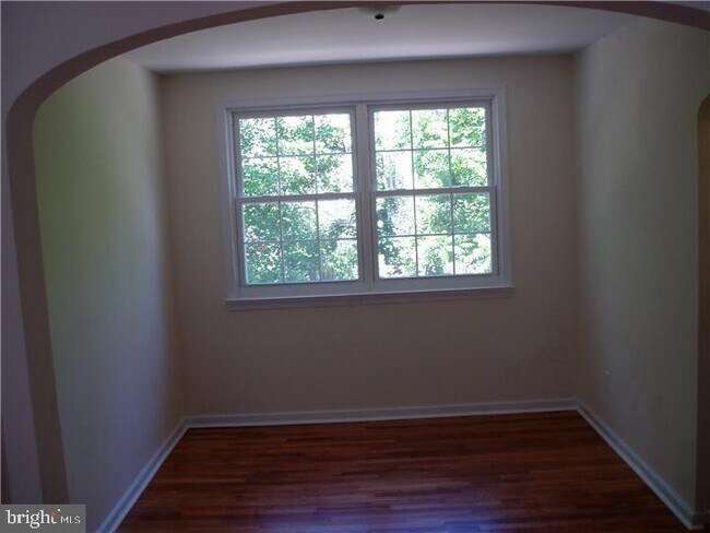 Foto del edificio - 111 Plant Ave