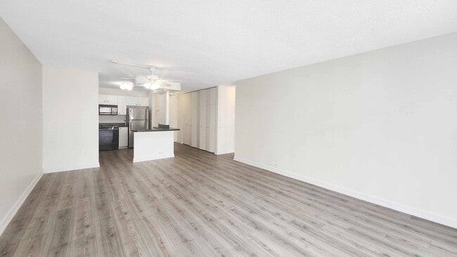 Building Photo - 405 N Wabash Ave