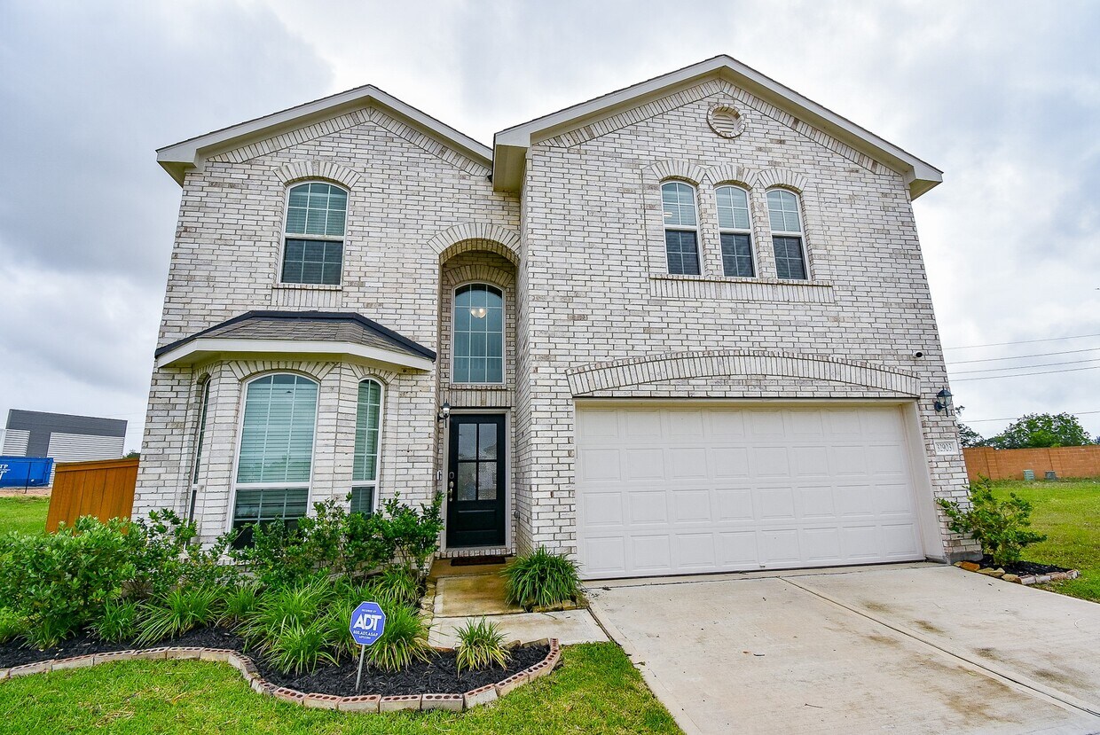 Foto principal - 32903 Silver Mdw Wy