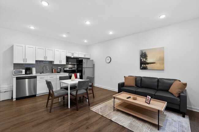 Foto del edificio - 1516 W Girard Ave