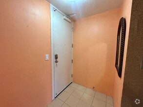 Building Photo - 430 Kaiolu St