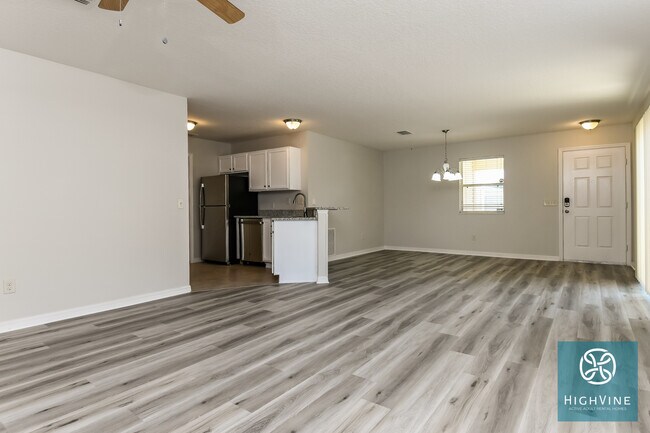 Building Photo - 2573 Carrington Ct