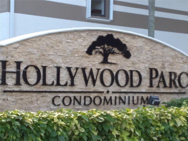 Foto del edificio - 570 S Park Rd