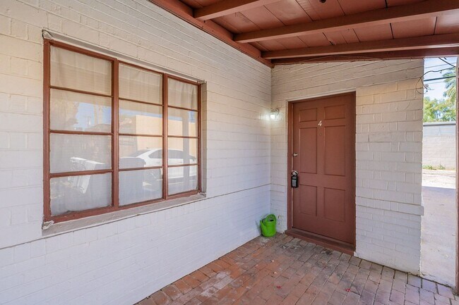 Foto del edificio - 928 W McDowell Rd