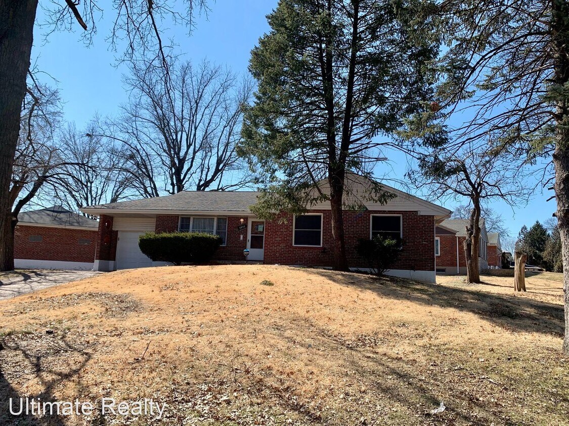 Primary Photo - 3 br, 1 bath House - 9353 Hathaway Dr.