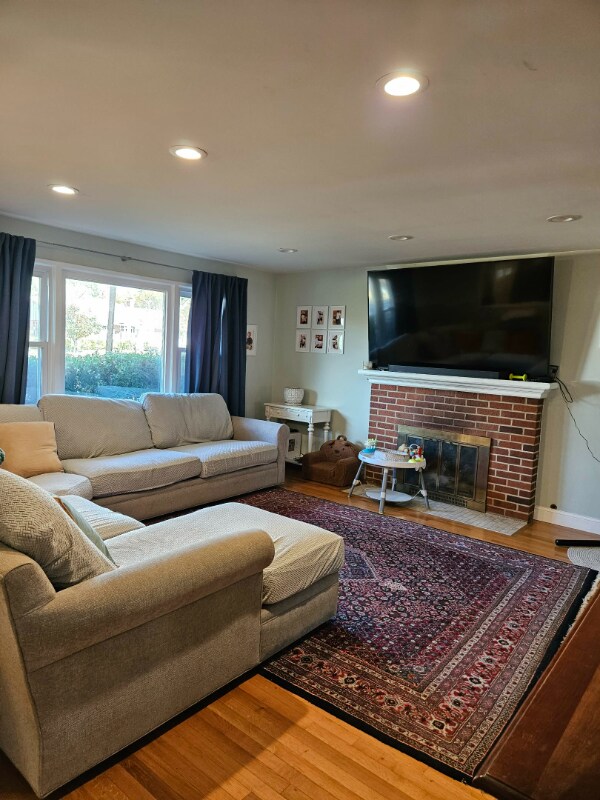 Foto del edificio - 7421 Grace St