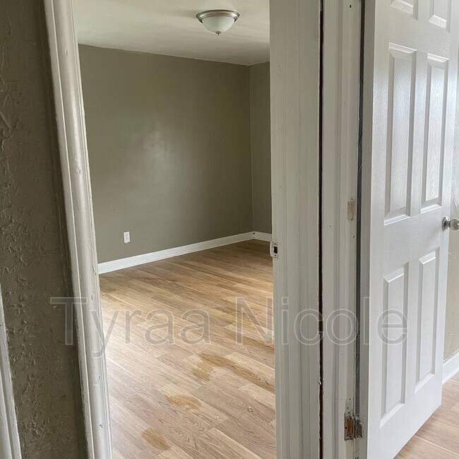 Foto del edificio - 15735 Marlowe Street