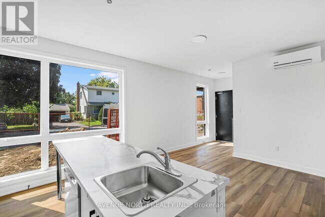 Building Photo - 391 Dieppe St