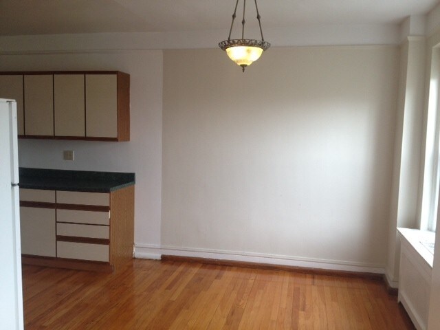 Building Photo - 1415 Parker St