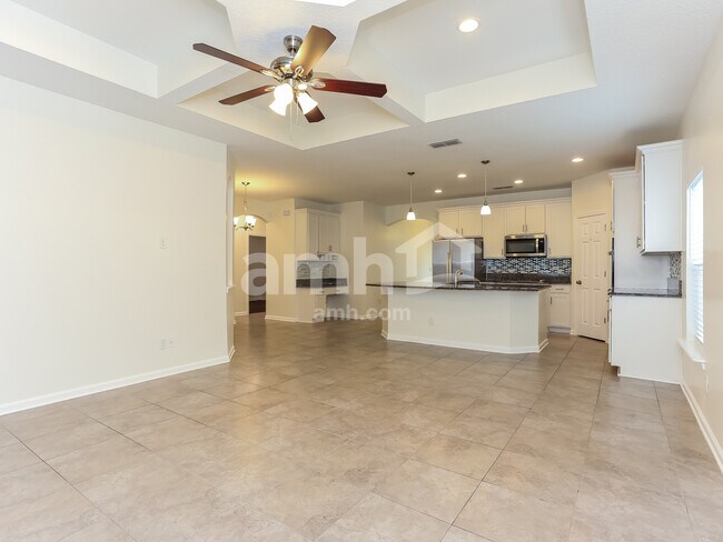 Foto del edificio - 85036 Furtherview Ct