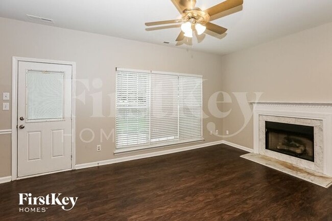 Building Photo - 5519 Burning Ridge Dr