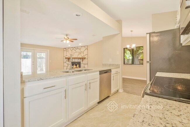 Building Photo - 7251 Eagles Perch Ct