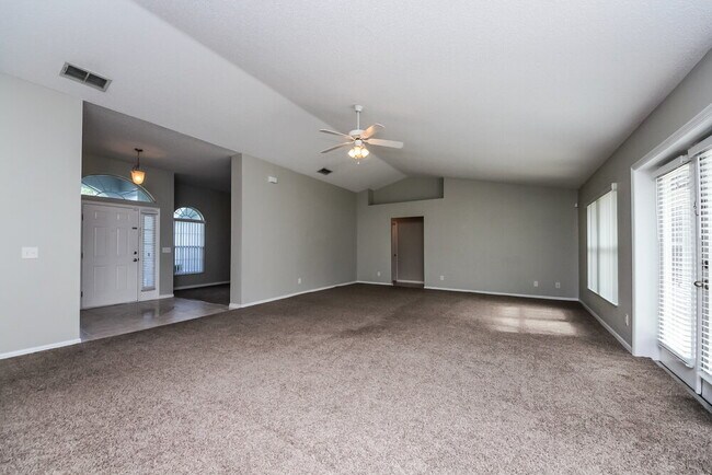 Foto del edificio - 1365 Dunbarton Ct