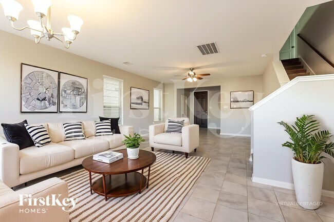 Foto del edificio - 16330 Placewood Ct