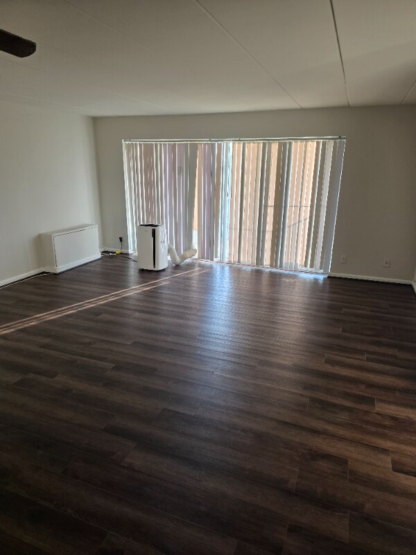 Foto del edificio - 6011 Emerson St