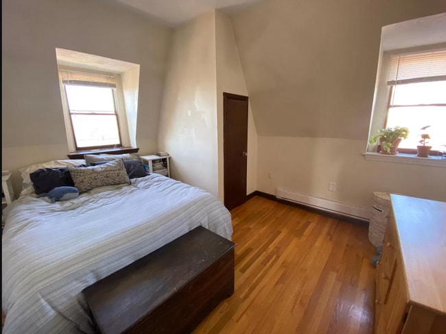 Bedroom 1 - 1 Salem St