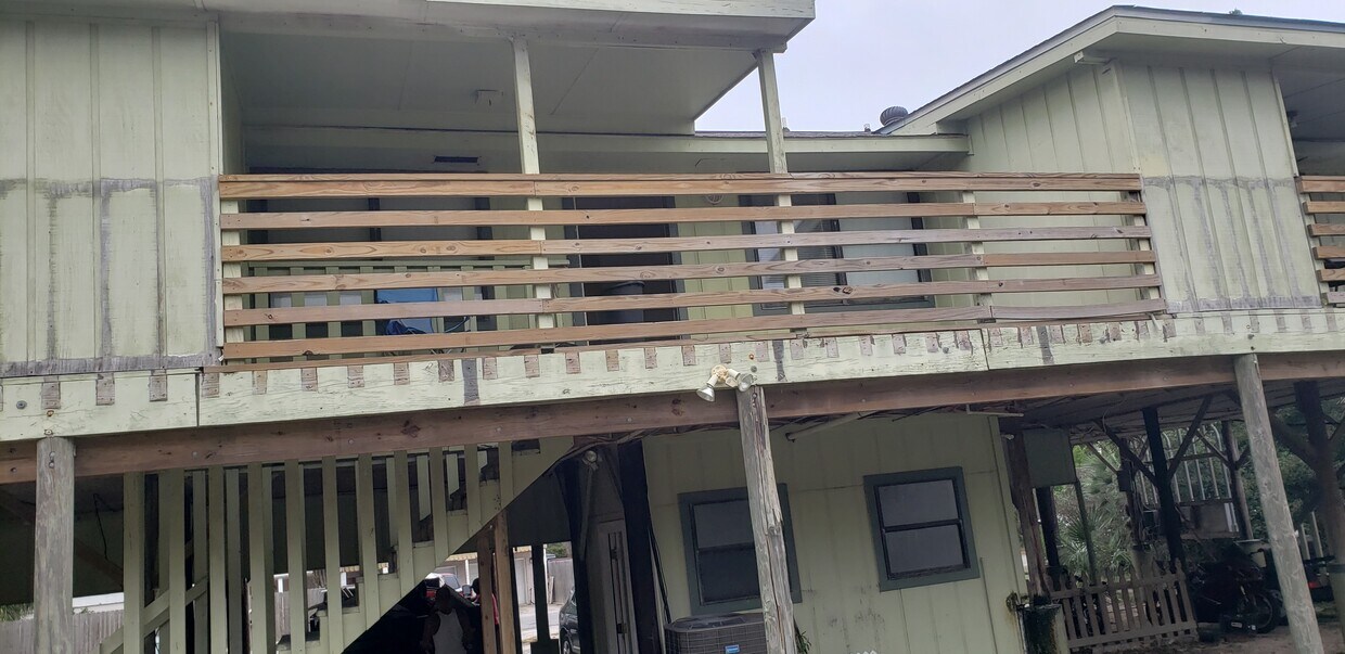 Unit 2 - 7519 Sunset Ave